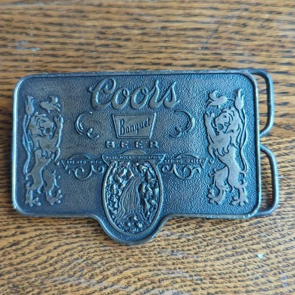 Coors Banquet Beer Belt Buckle / Adolph Coors Co. / Golden Colorado USA - Picture 1 of 4